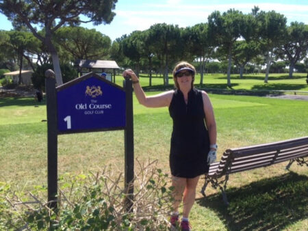 Susan Stearns golfing