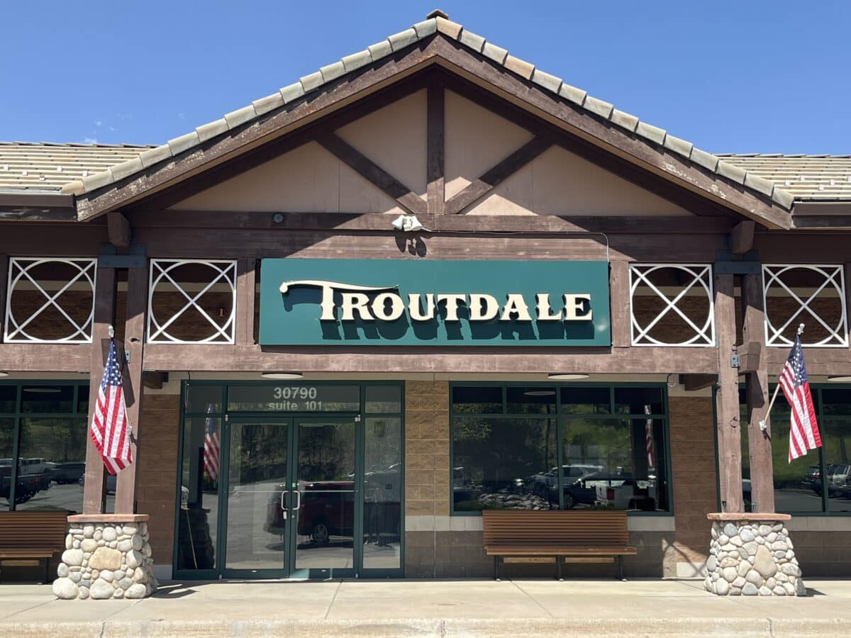 Troutdale Tavern